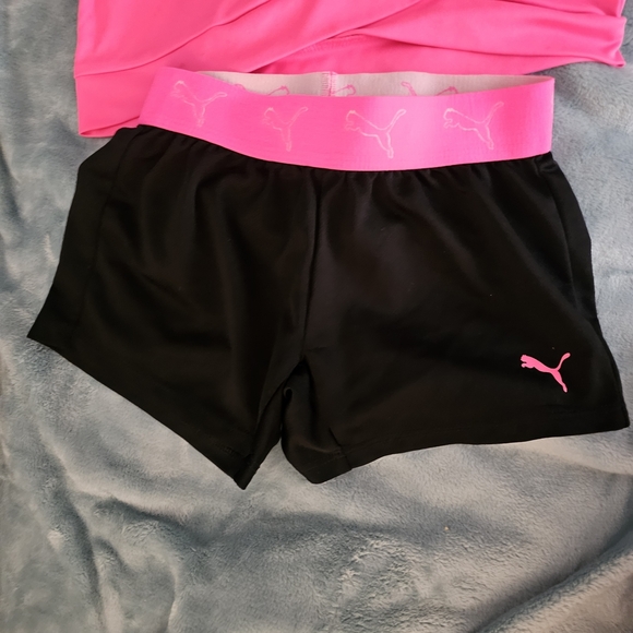 Puma Kids Two Piece Set - Neon Pink and Black - Picture 3 of 8